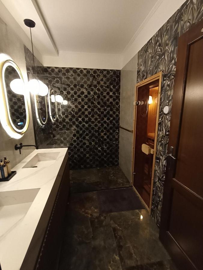 Cloud Apartment Gozsdu Budapest Bagian luar foto