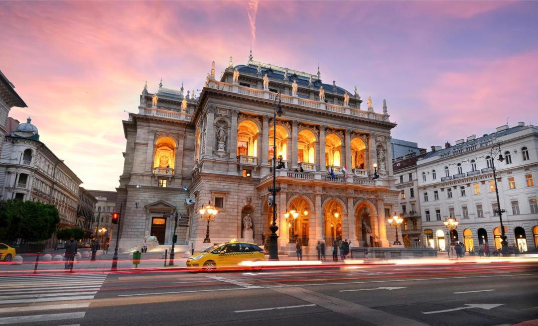 Cloud Apartment Gozsdu Budapest Bagian luar foto