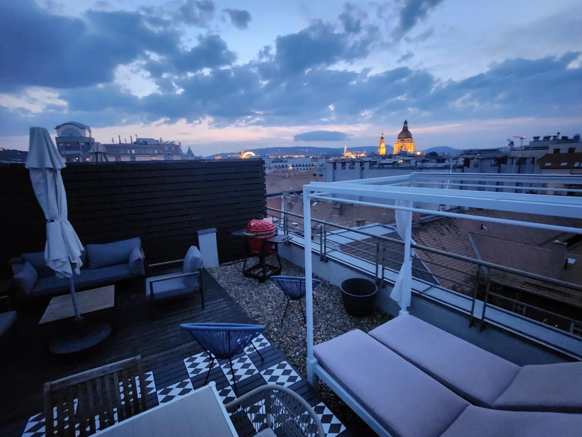 Cloud Apartment Gozsdu Budapest Bagian luar foto